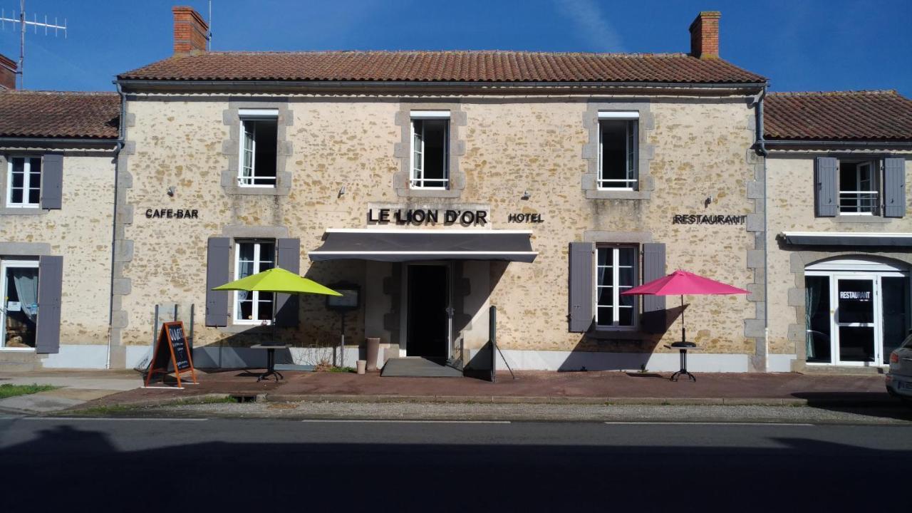 Le Lion D'Or Hotel Avrille  Exterior foto